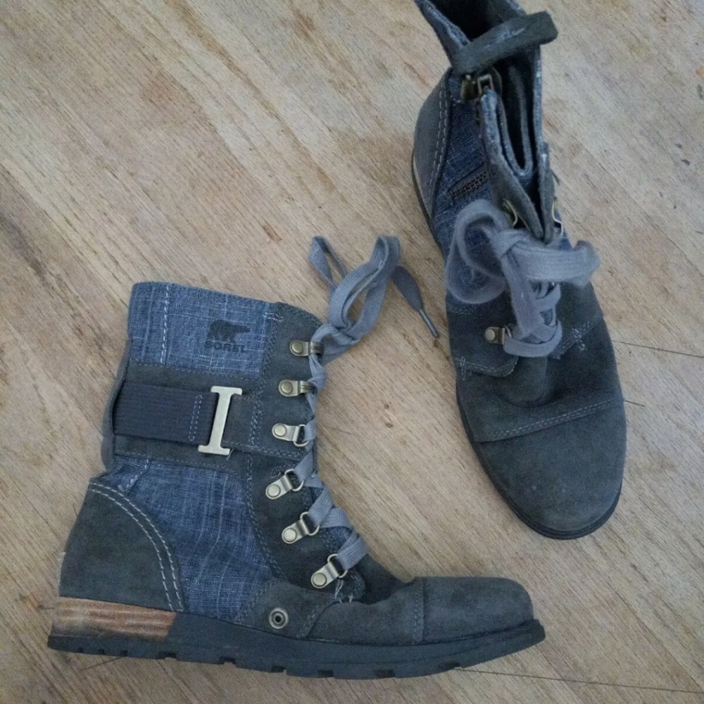 SOREL Major Carly Grey Suede Blue Denim Lace Up Ankle Boots